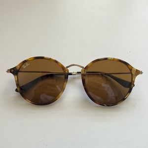 Ray Ban Tortoise Frame with Brown Lense